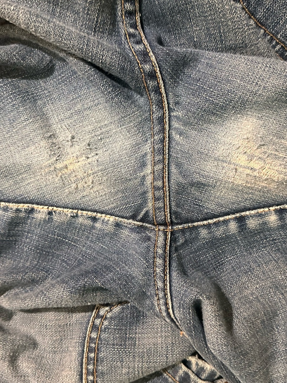 GAP Women’s Size 12 Indigo Relaxed Flare Jeans with Button-Fly - Picture 6 of 7